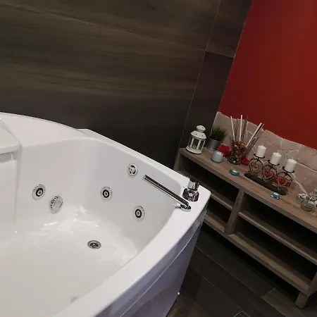 Apartman Zagaró House *